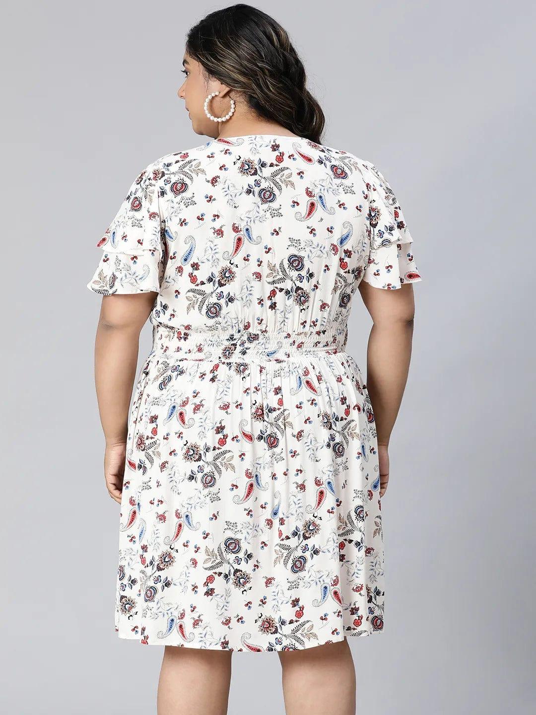 White Floral Print Short Sleeve Knee-Length Plus Size Curvy Dress - Image 5