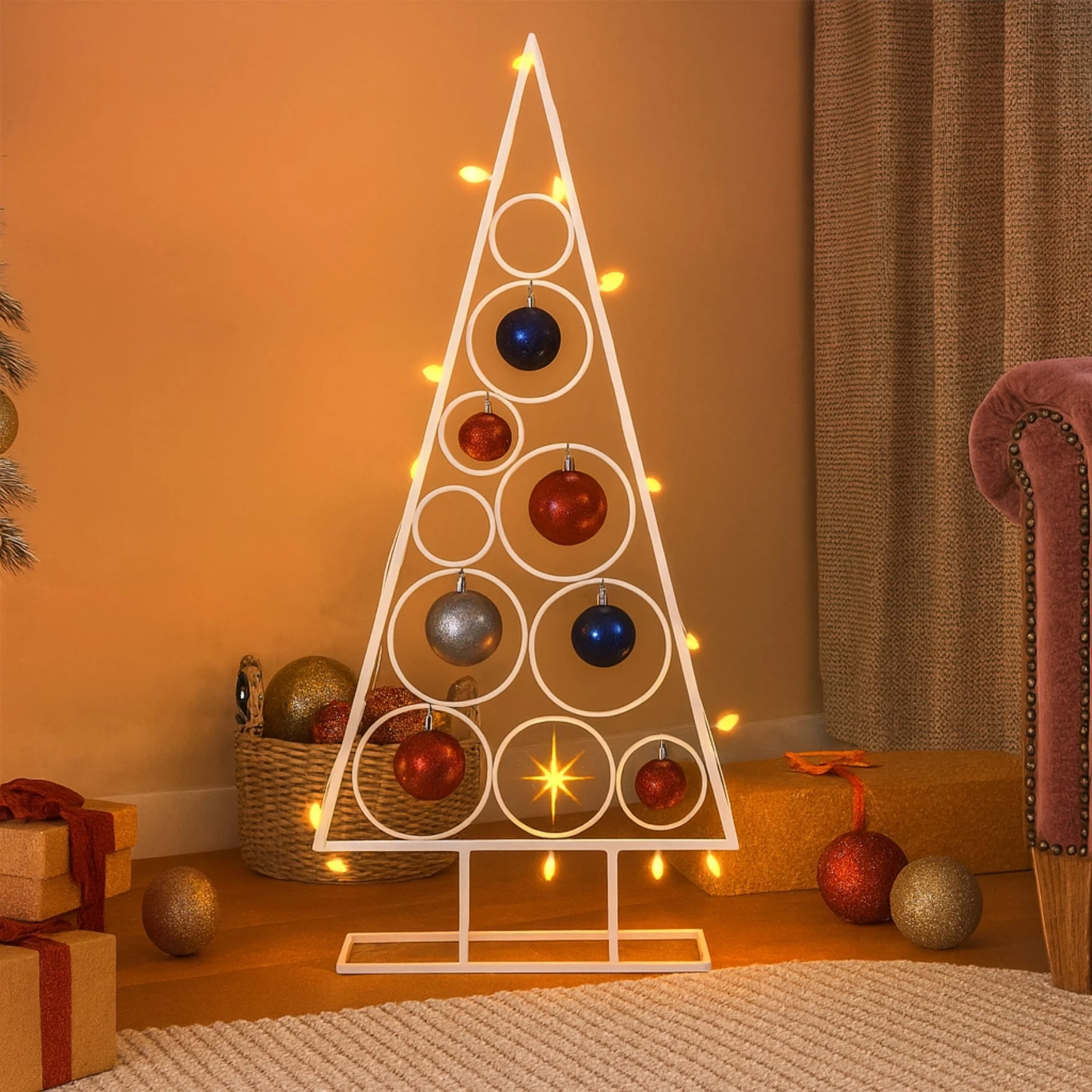White Metal Christmas Tree Trellis & Ornament Stand (35 Inch)