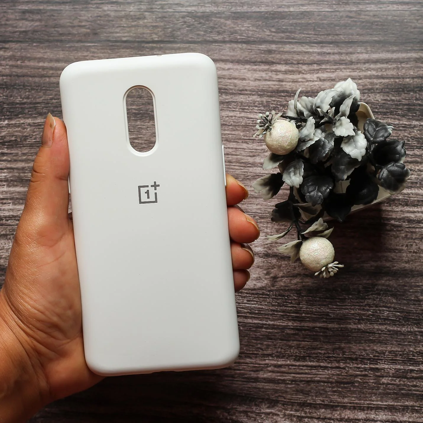 White Original Silicone Case For Oneplus 7