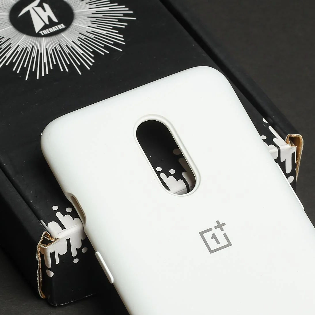 White Original Silicone Case For Oneplus 7 - Image 4