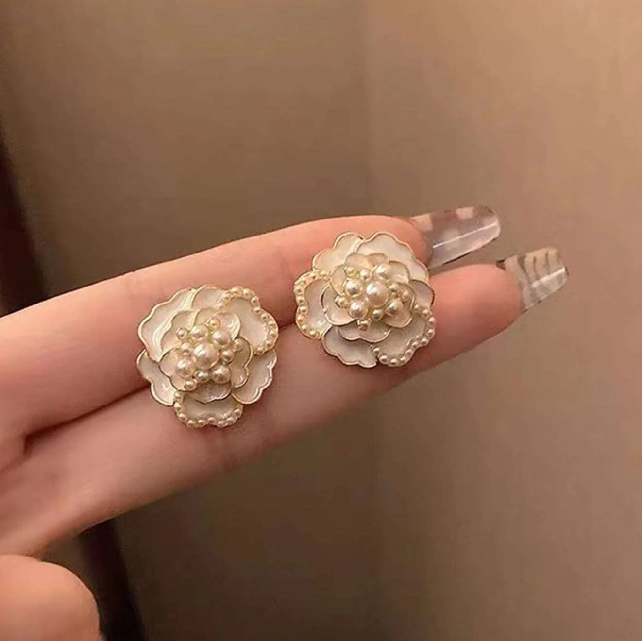 White Petal Perfection Stud Earring - Image 4
