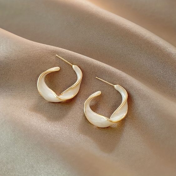 White Twisted Hoops Earring — Buy Any 5 for Rs. 599 - Image 8