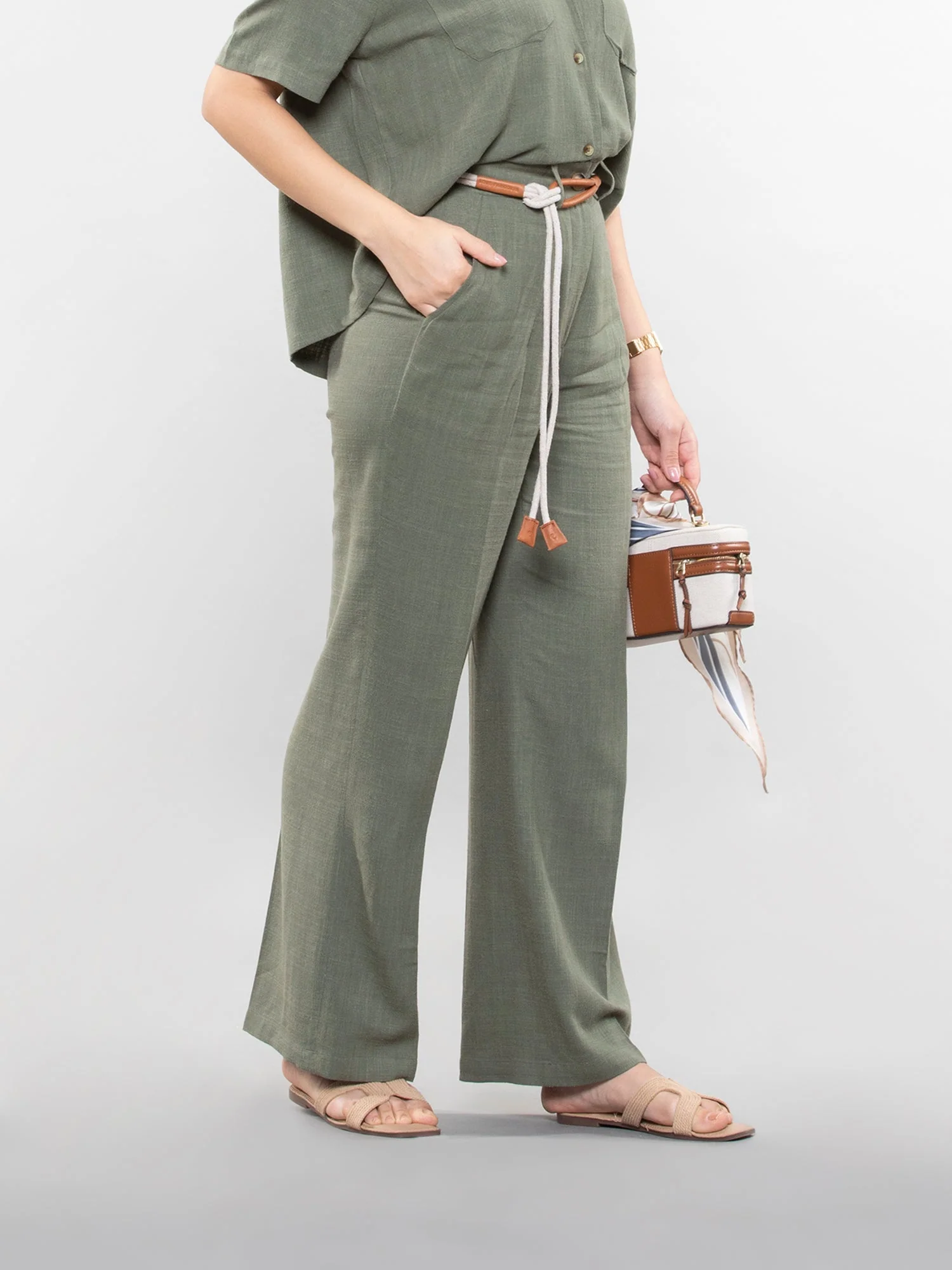 Wide-leg linen pants - Image 2