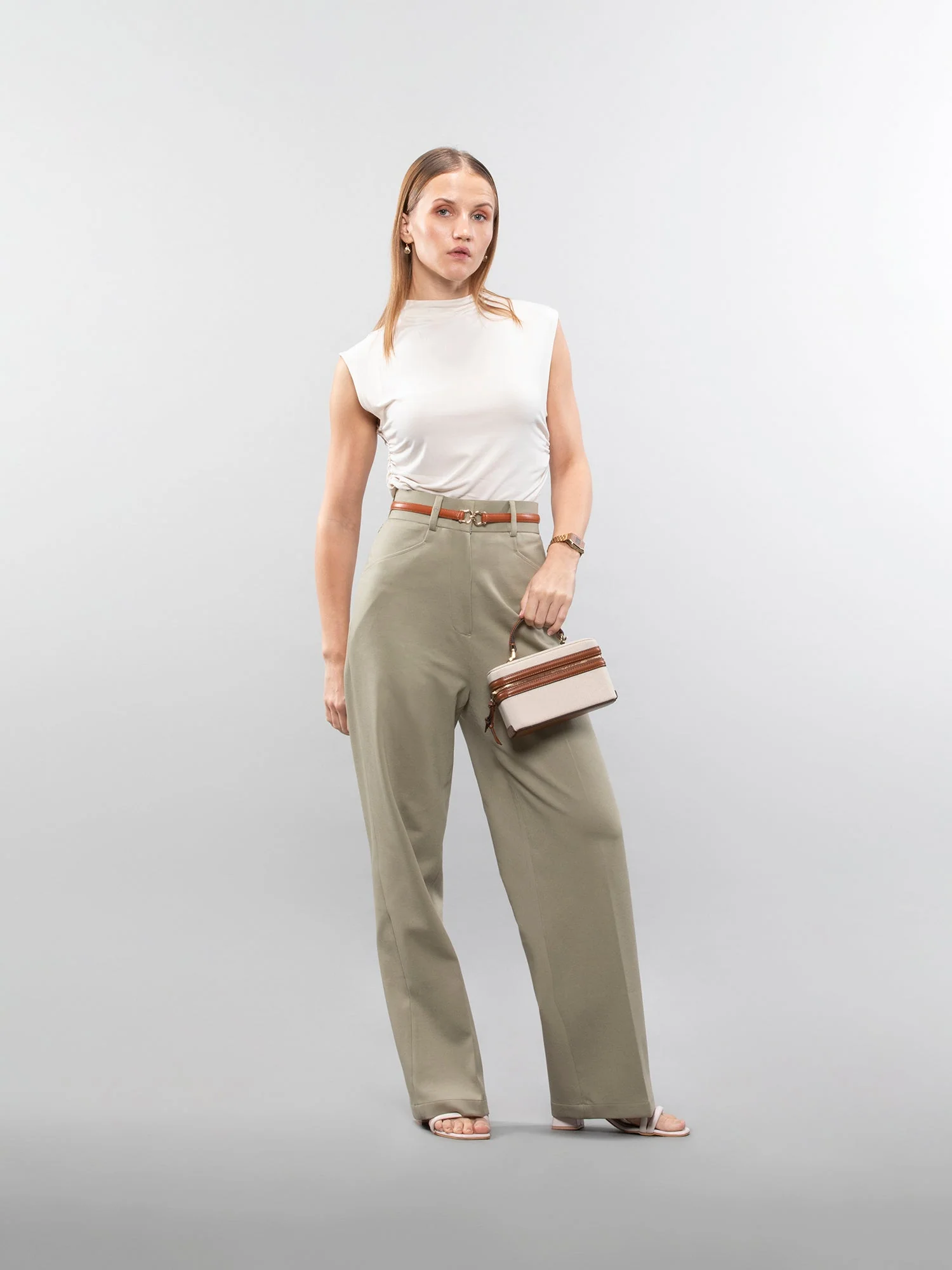 Wide-leg trouser - Image 10