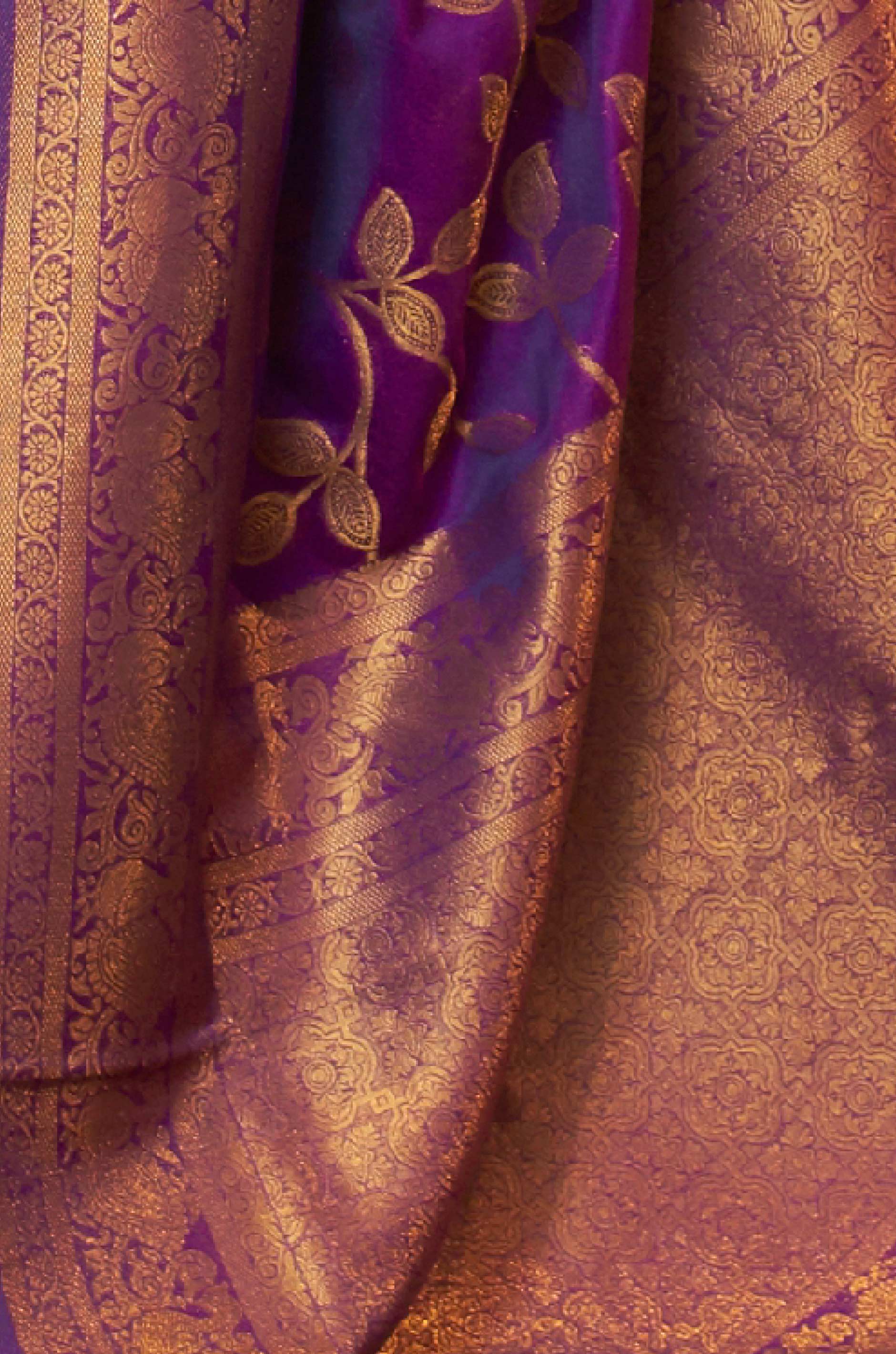 Wine Woven Silk Saree - Image 2
