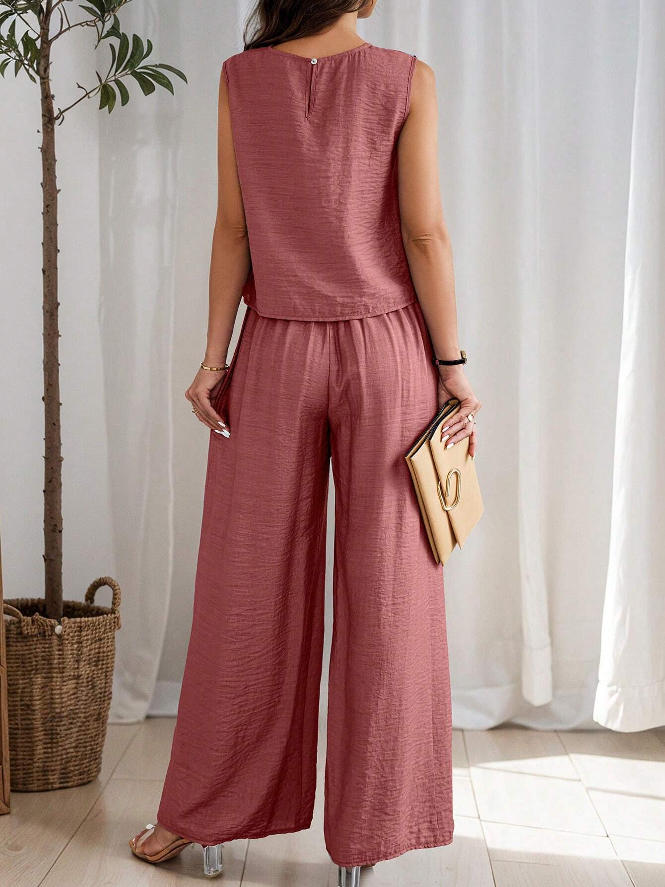 Women's Summer Solid Color Round Neck Top And Pleated Wide Leg Casual Casual Two-Piece Set - Image 2
