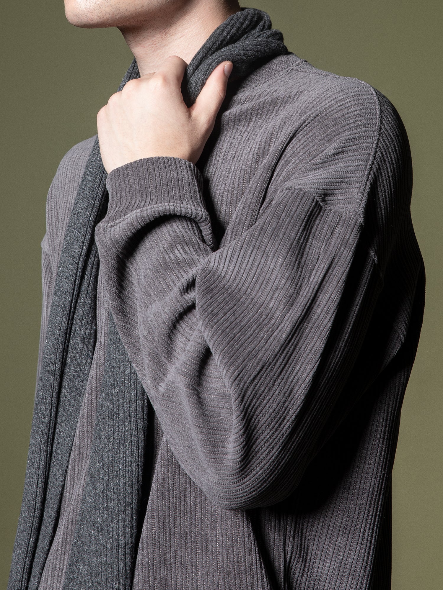 Woven texture sweatshirt - Image 18