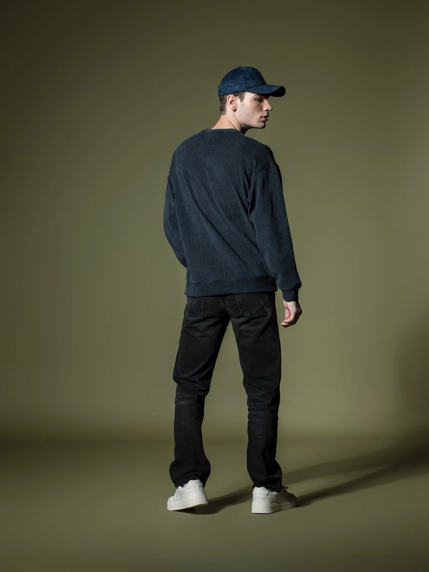 Woven texture sweatshirt - Image 27