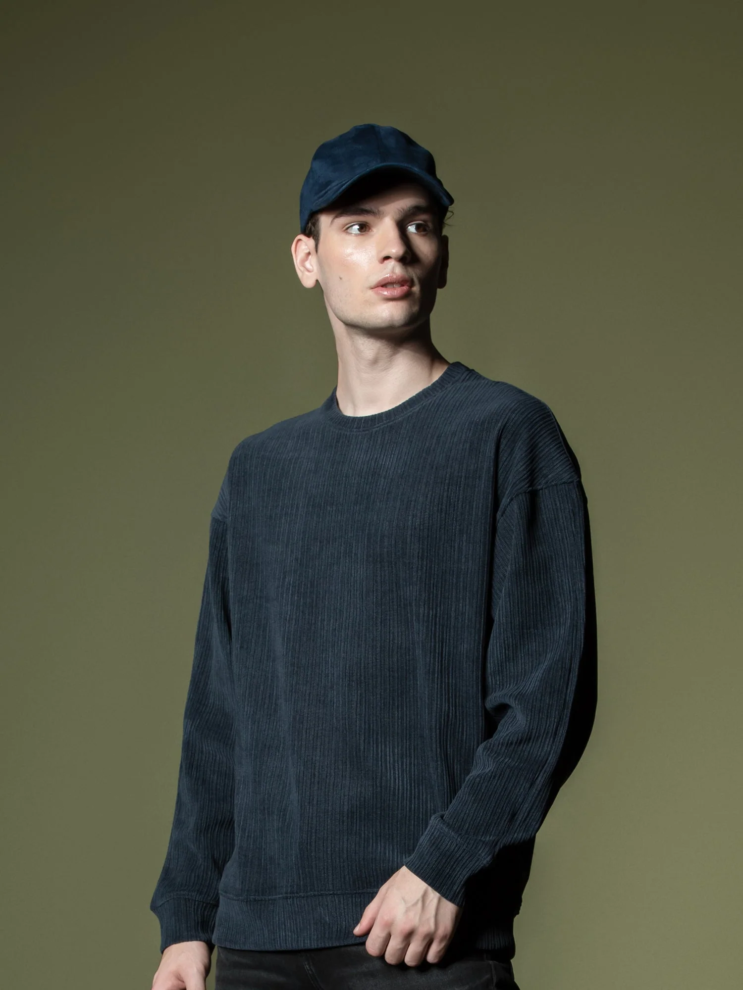 Woven texture sweatshirt - Image 7
