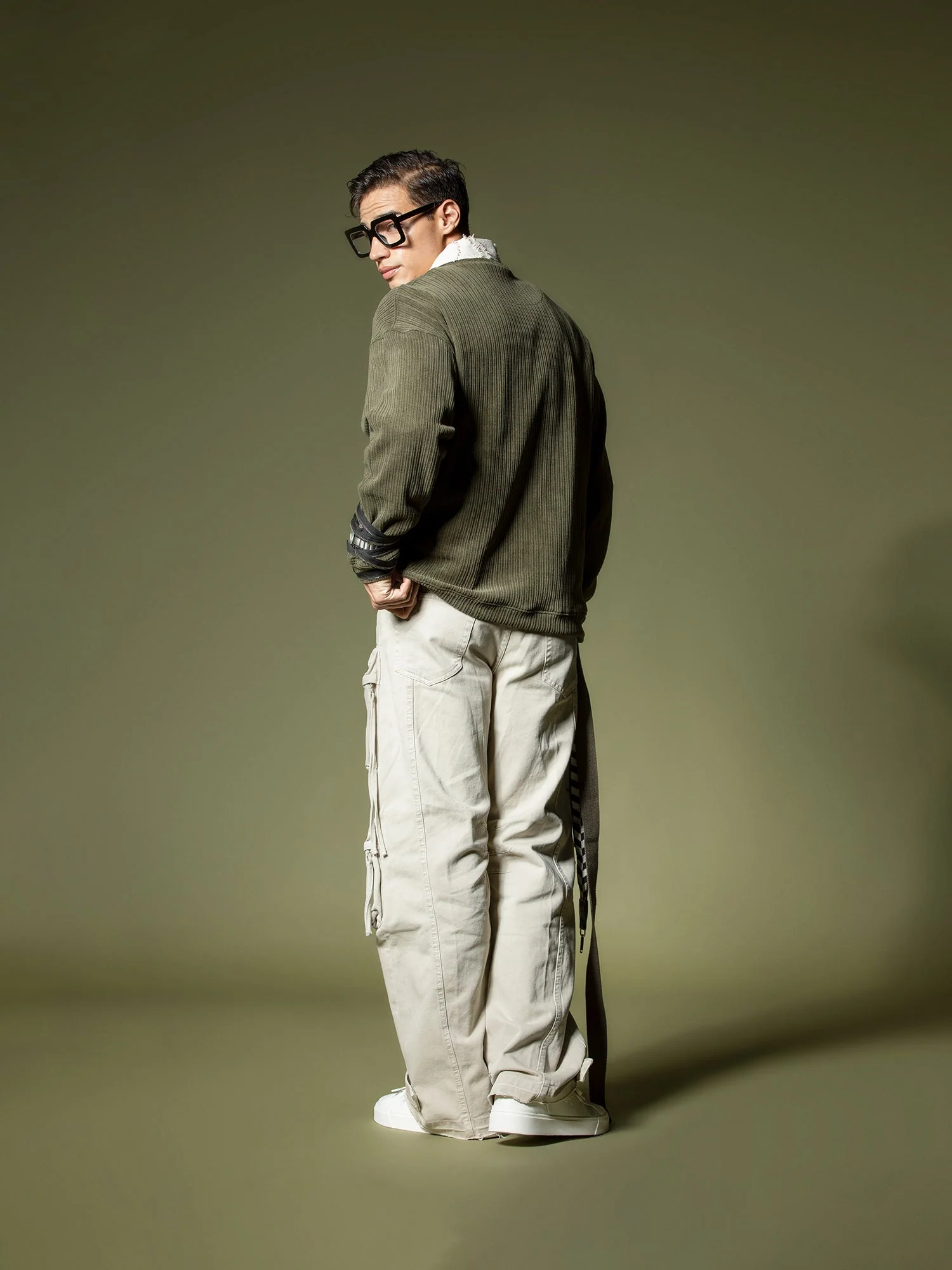 Woven texture sweatshirt - Image 18