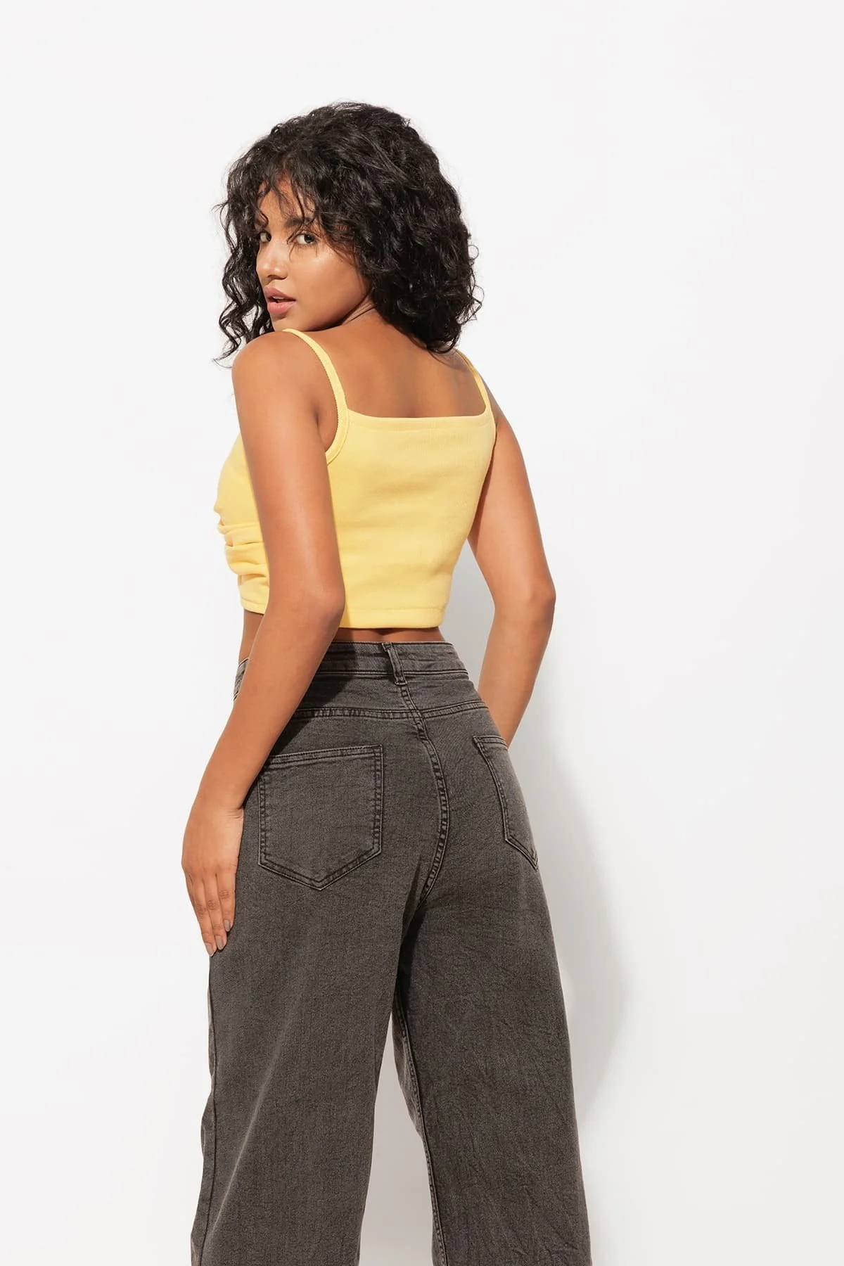 Yellow Twist Cotton Crop Top – Perfect for Summer - Image 6
