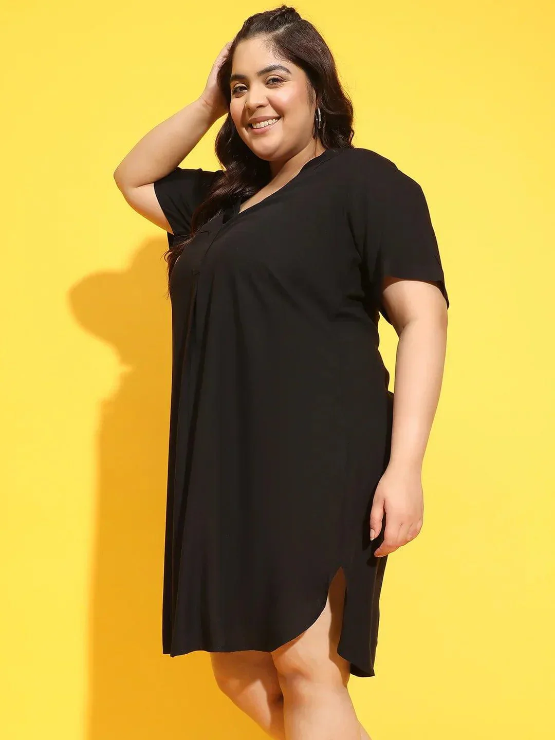 Zowie Black Short Sleeve Plus Size Curvy Dress for Women - Image 3