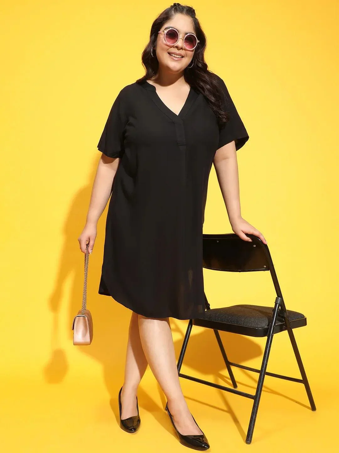 Zowie Black Short Sleeve Plus Size Curvy Dress for Women - Image 8